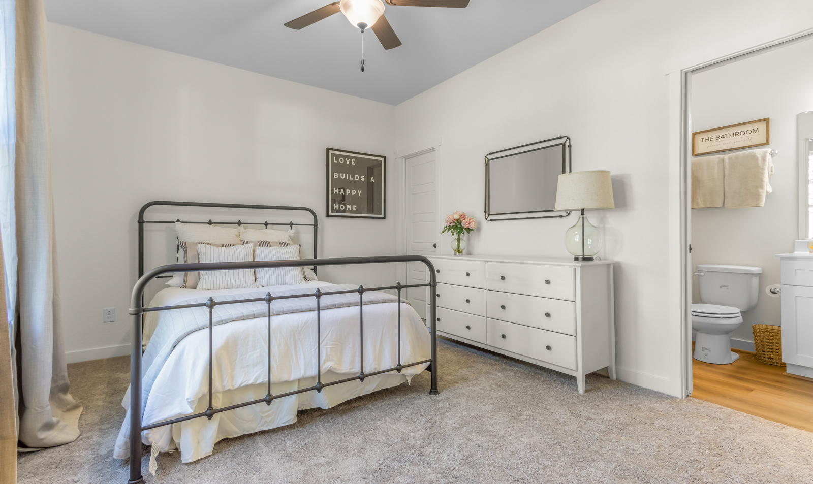 Photo Nov 23 2022, 11 21 18 AM