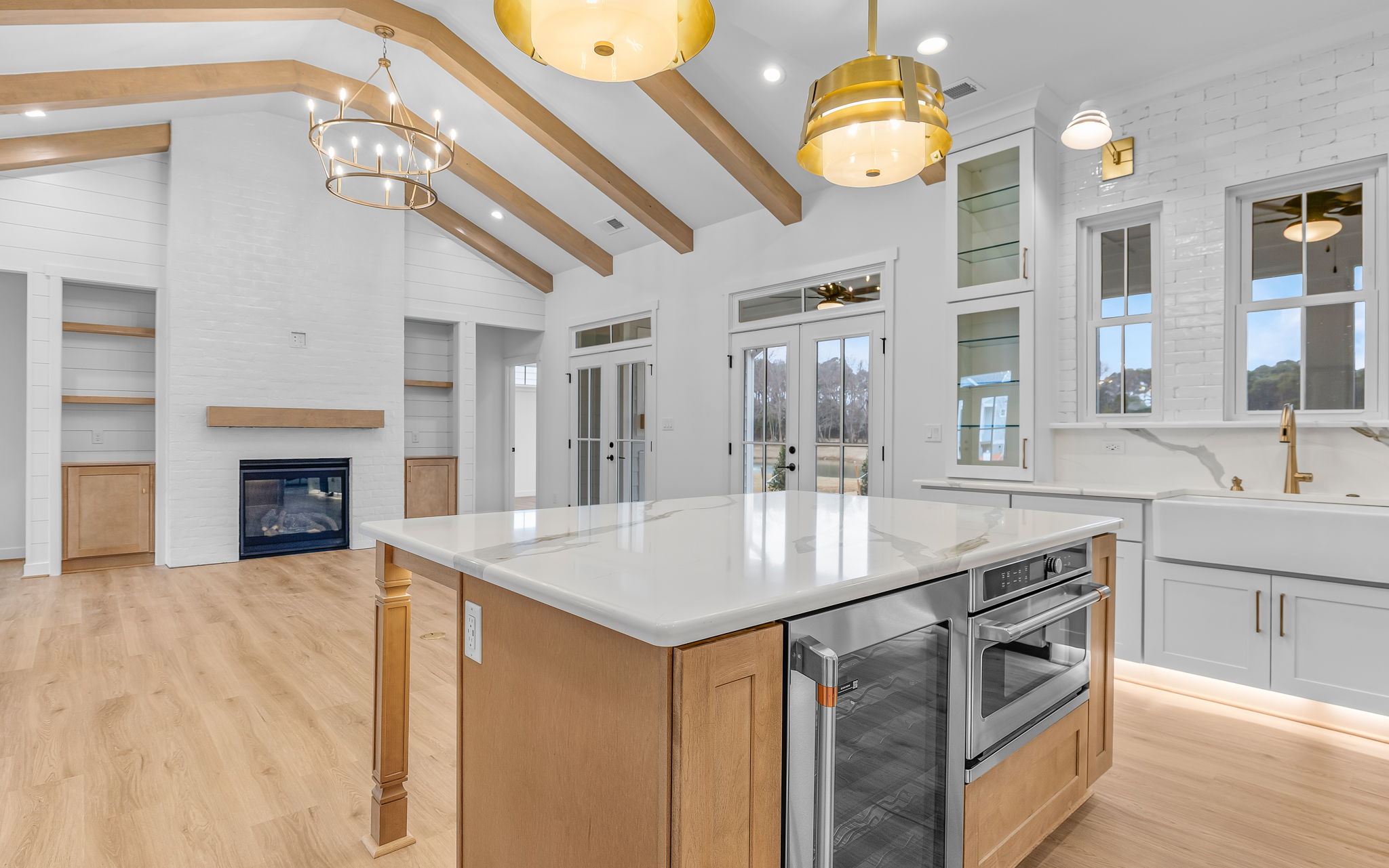 25-web-or-mls-7X2A6348 Misty Point Kitchen