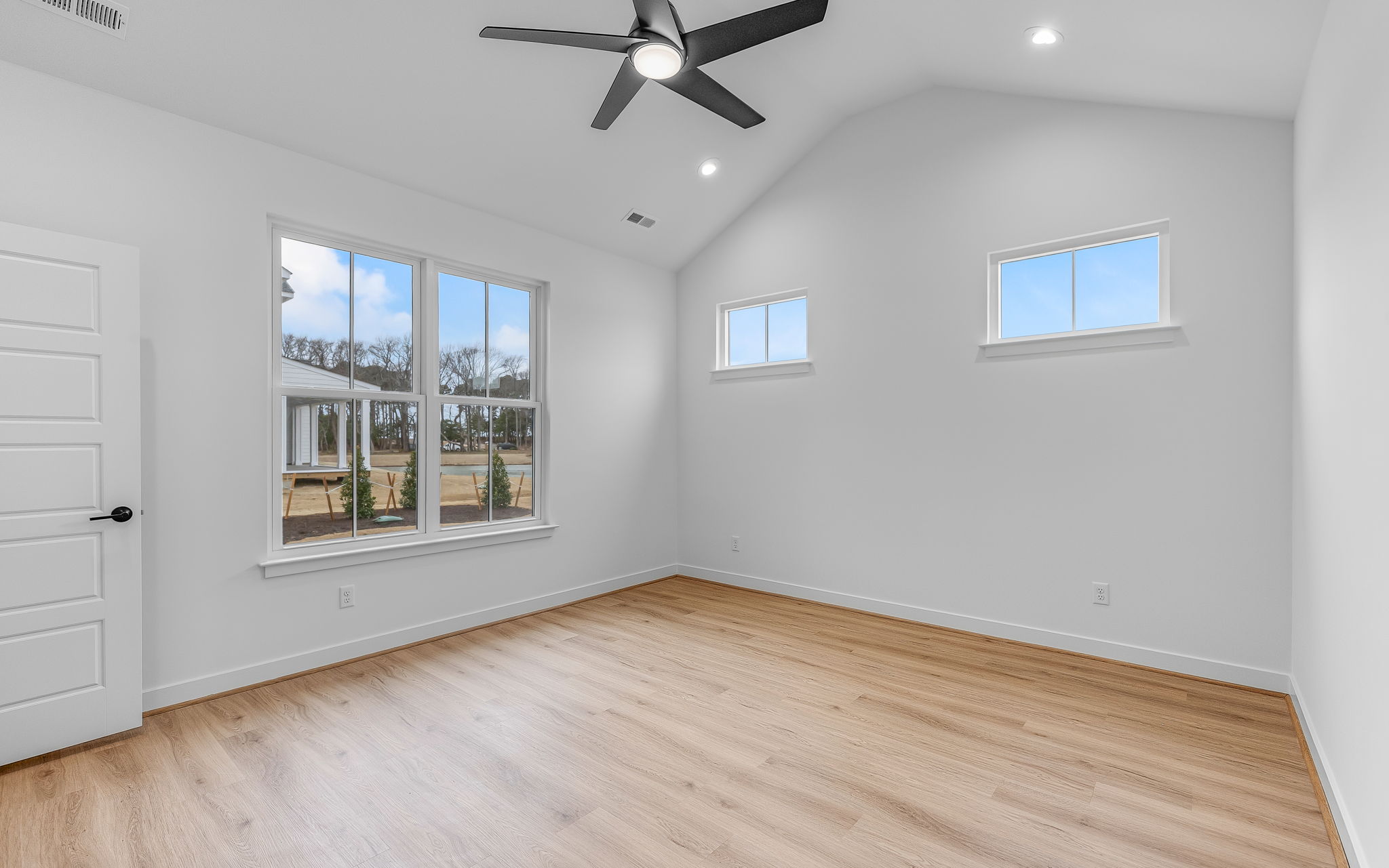 40-web-or-mls-7X2A6423